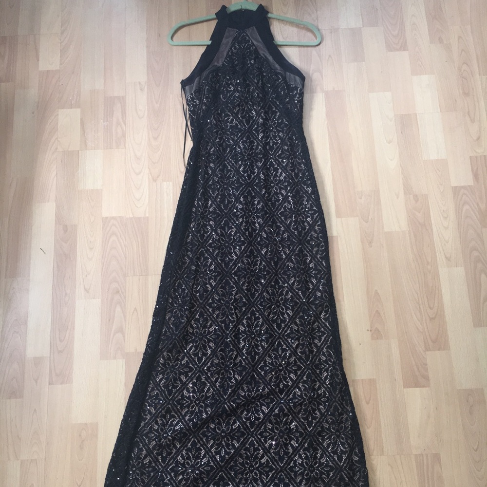 Black sparkly prom dress